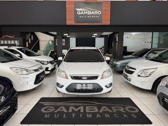 FORD FOCUS 2.0 GLX 16V FLEX 4P MANUAL